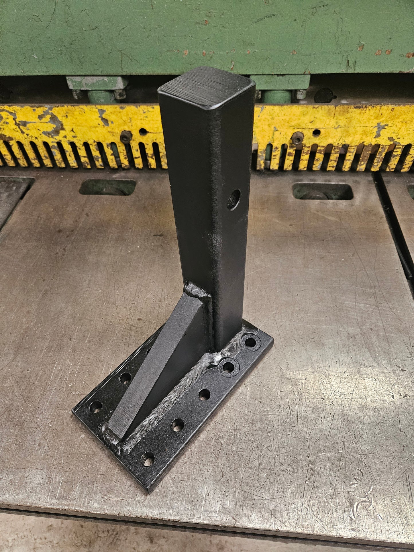 Pintle Hook - 10 Hole, Long Bar
