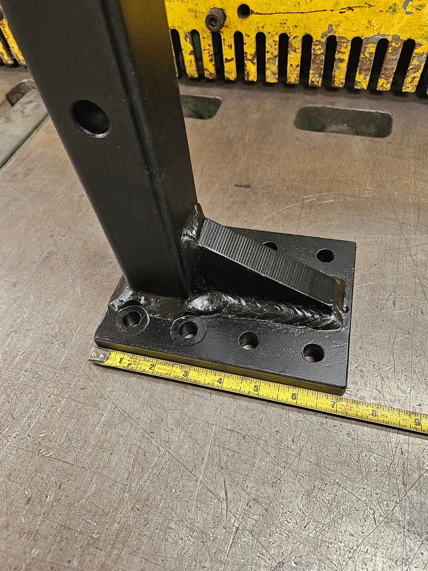 Pintle Hook - 8 Hole